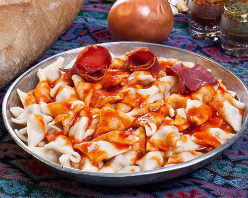 Pastırmalı Üçgen Mantı